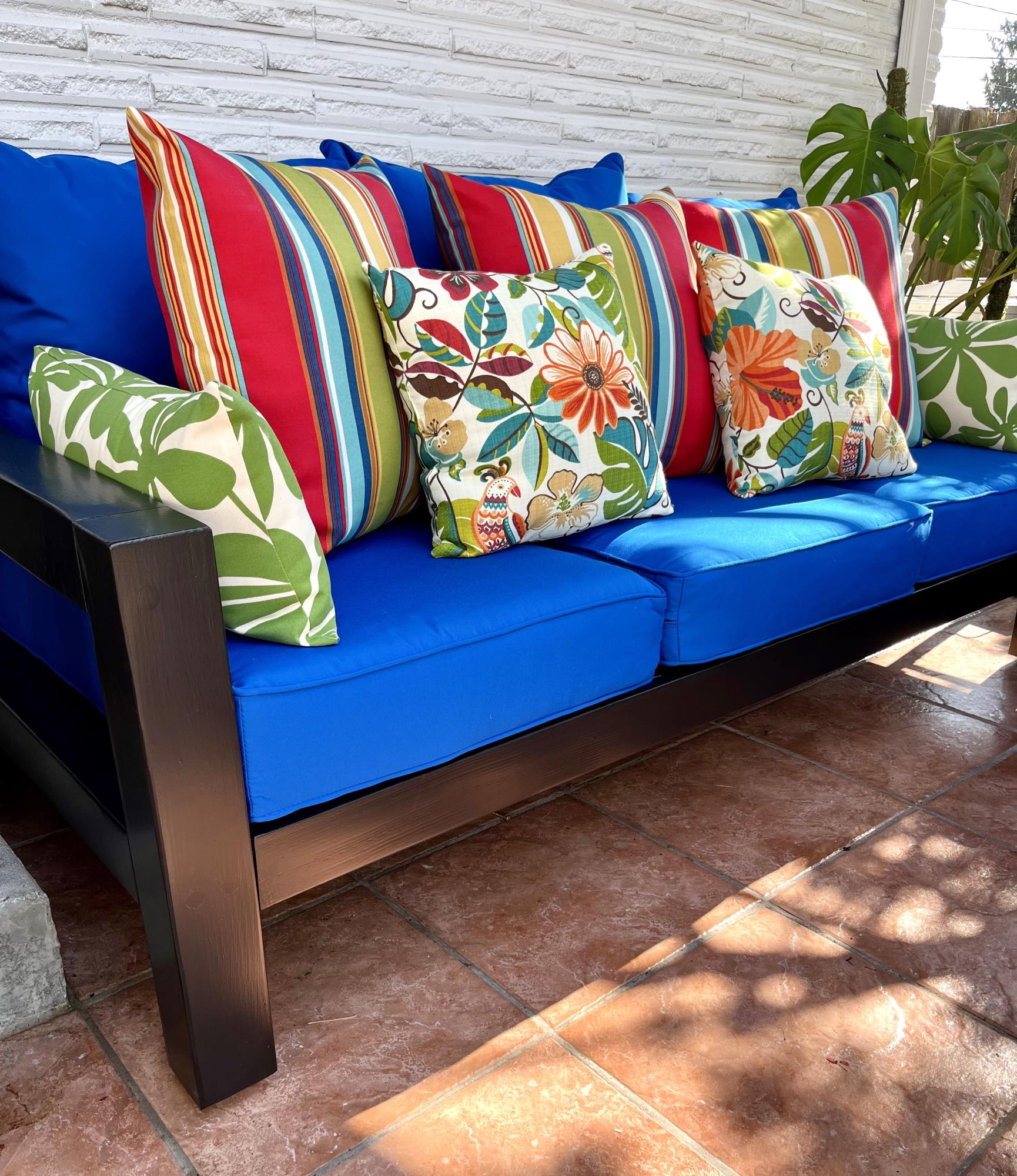 Minimalist Farm Style Outdoor Sofa Ana White